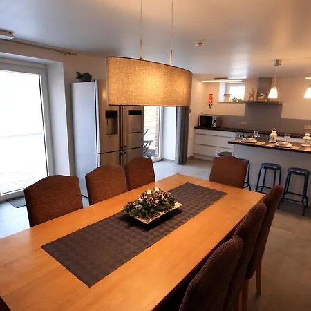 Amon Antwinne Ovifat Vakantiehuis